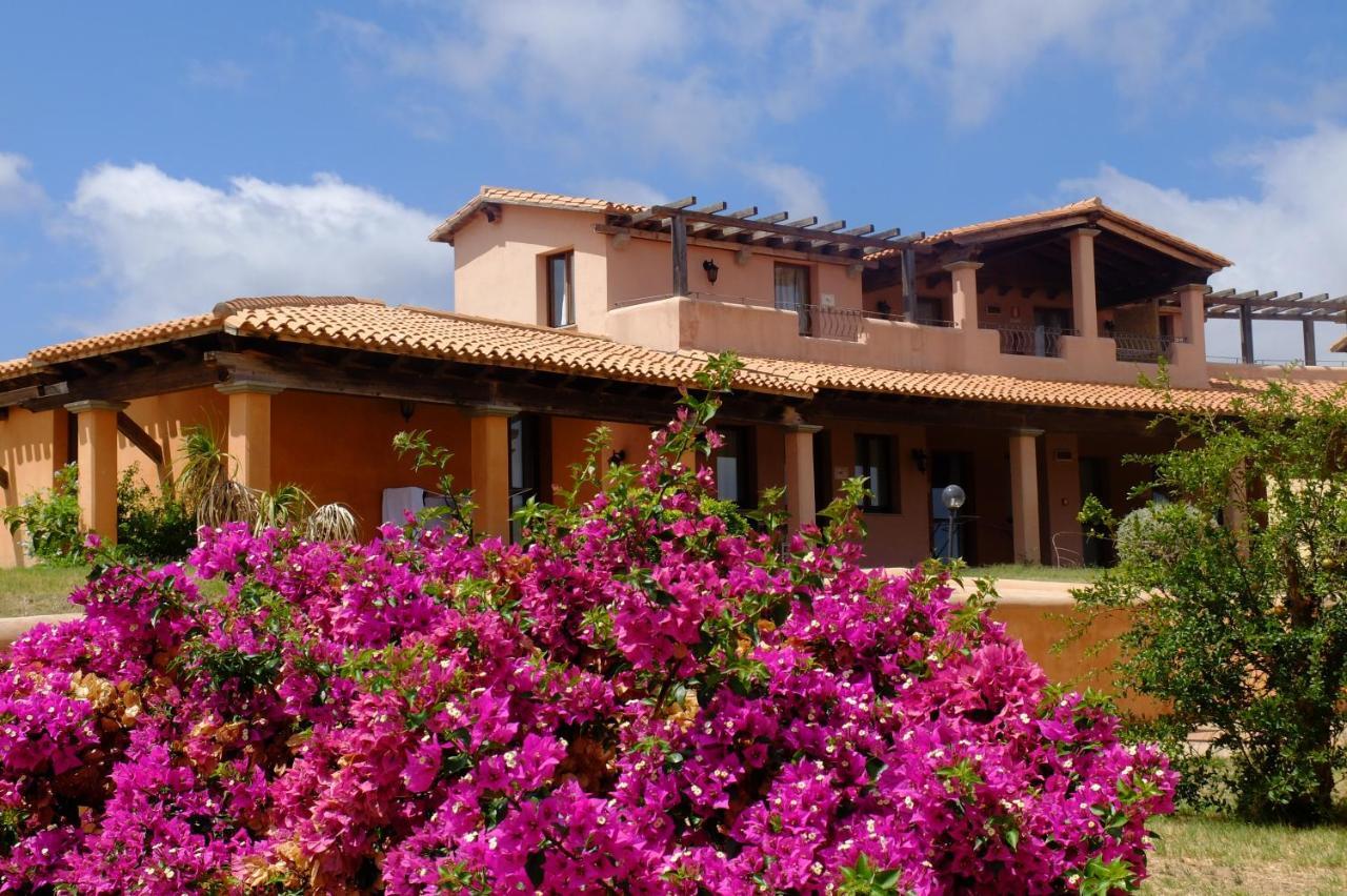 Hotel Borgo Dei Pescatori Aglientu Exteriér fotografie